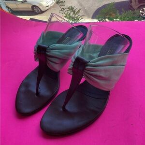 Vintage FERRAGAMO toe-post sandals